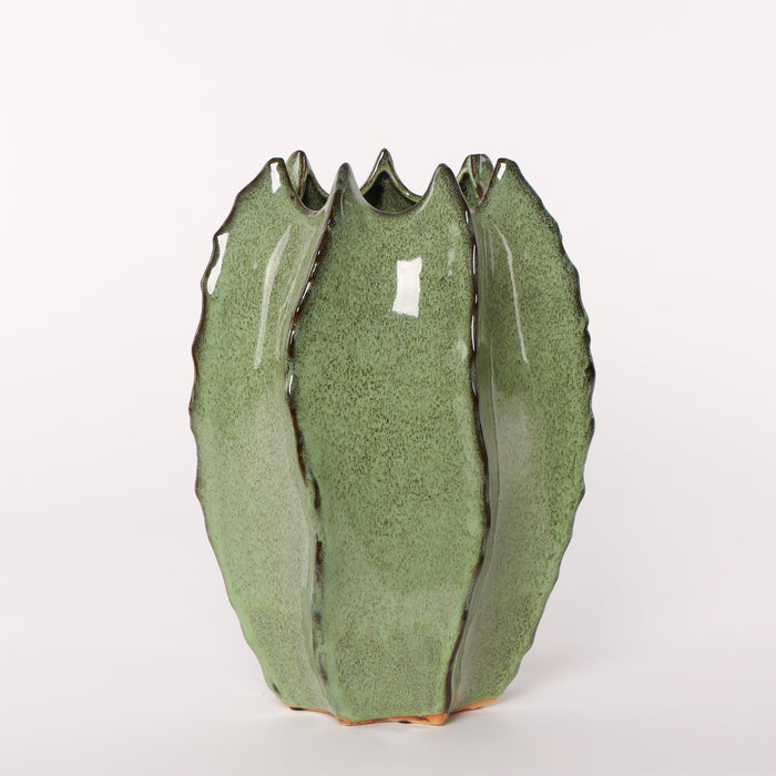 Vaso in ceramica smaltata, 'cactus', verde intenso stonalizzato