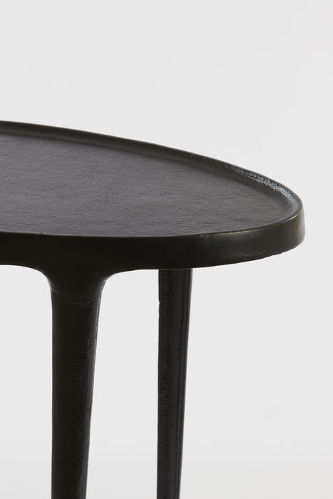 Set di due Tavolini ovali in metallo nero opaco realizzato in fusione