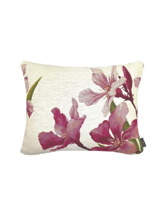 Flower cushion in jacquard