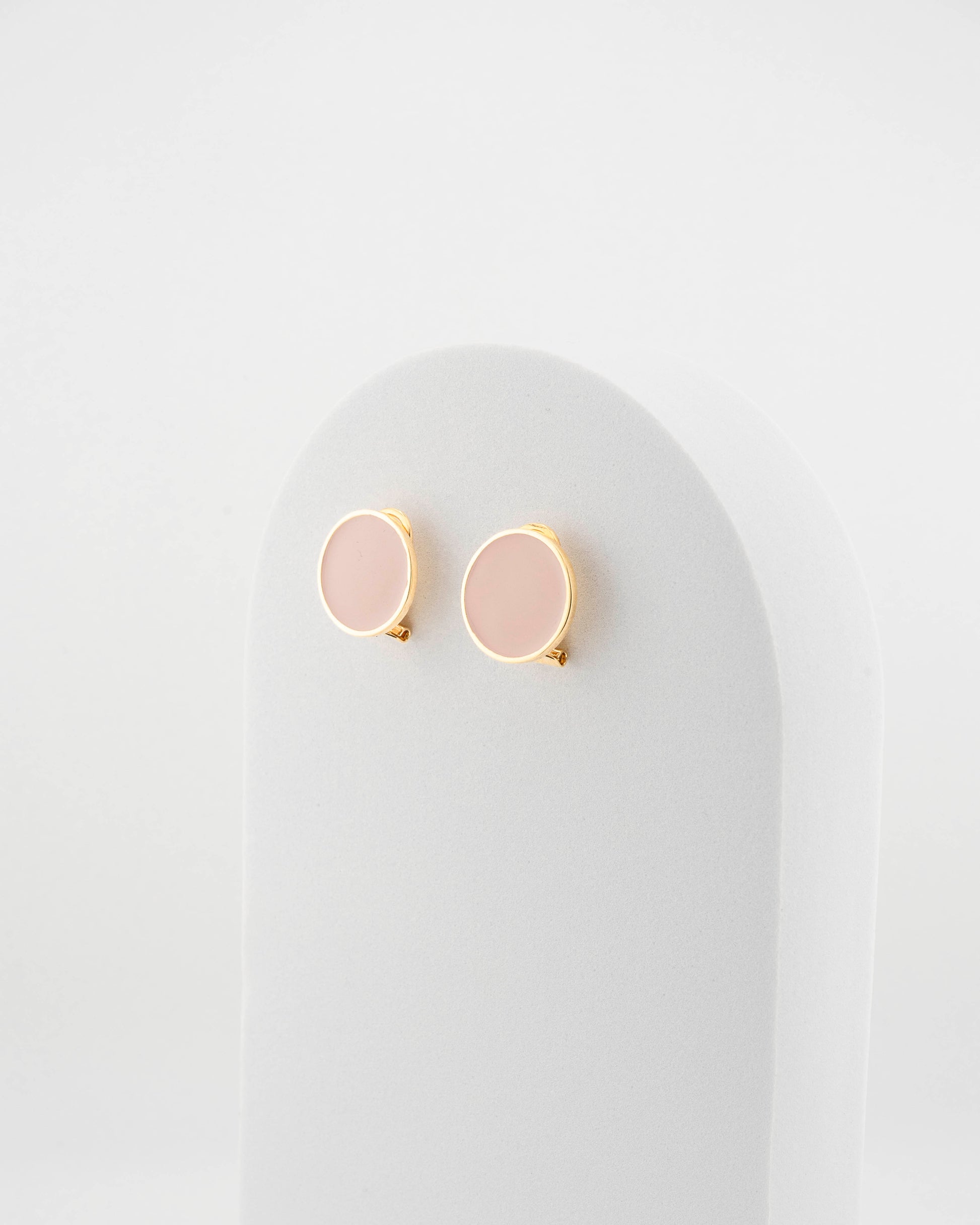 Handcrafted in Tuscany, the MarriCortona Smalto Earrings in 18k gold bronze with hand-painted enamel reflect Italian artistry, color, and timeless elegance.