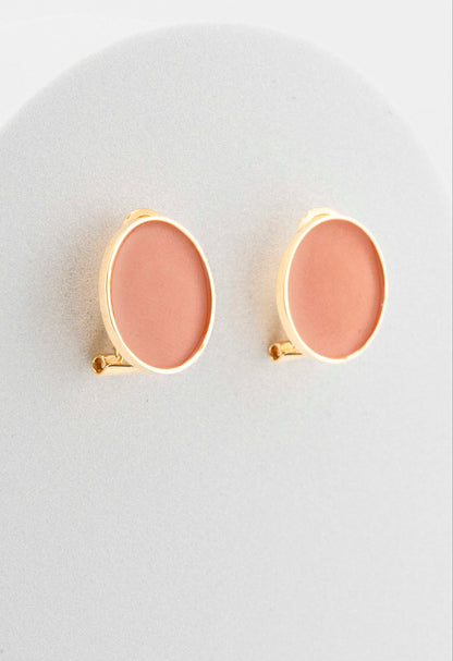 Handcrafted in Tuscany, the MarriCortona Smalto Earrings in 18k gold bronze with hand-painted enamel reflect Italian artistry, color, and timeless elegance.