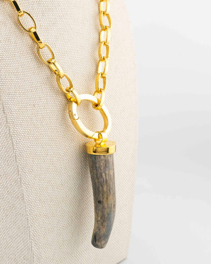 Corno di cervo  con catena n.1