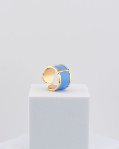 Handcrafted in Tuscany, the MarriCortona Smalto Rings combine 18k gold and hand-painted enamel — vibrant, refined, and authentically Made in Italy.