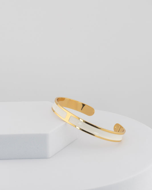 Handcrafted in Tuscany, the MarriCortona Smalto Bracelets in 18k gold and hand-painted enamel embody Italian artistry, color, and timeless elegance.