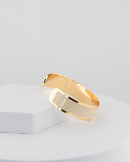 Handcrafted in Tuscany, the MarriCortona Smalto Bracelets in 18k gold and hand-painted enamel shine with color, elegance, and authentic Italian artistry.