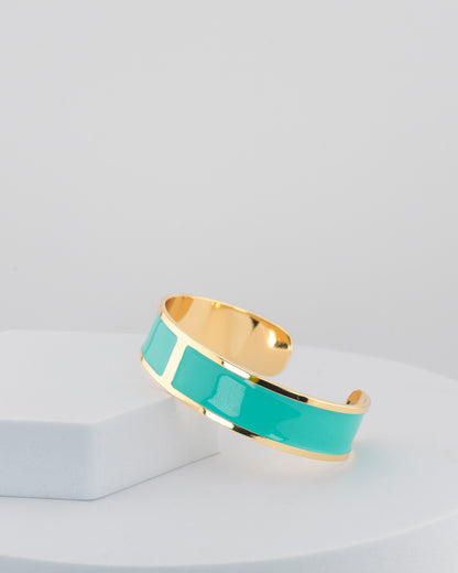 Handcrafted in Tuscany, the MarriCortona Smalto Bracelets in 18k gold and hand-painted enamel shine with color, elegance, and authentic Italian artistry.