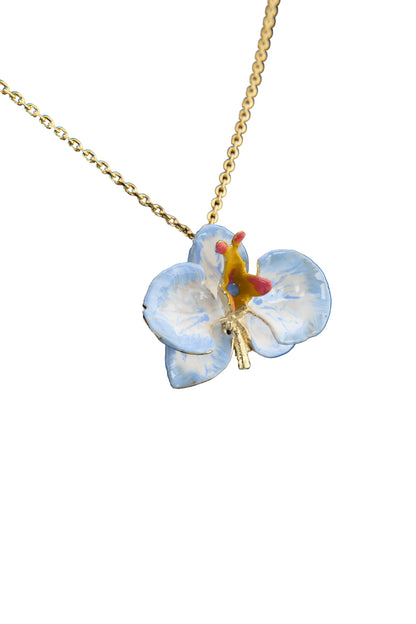 Handcrafted in Tuscany, the Marri Cortona Orchidea Necklace in 18k gold bronze captures the orchid’s grace — elegant, hand-enameled, and timelessly Italian.