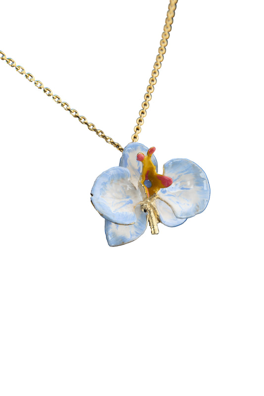 Handcrafted in Tuscany, the Marri Cortona Orchidea Necklace in 18k gold bronze captures the orchid’s grace — elegant, hand-enameled, and timelessly Italian.