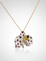 Handcrafted in Tuscany, the Marri Cortona Orchidea Necklace in 18k gold bronze captures the orchid’s grace — elegant, hand-enameled, and timelessly Italian.