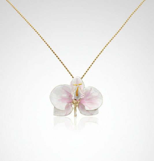 Handcrafted in Tuscany, the Marri Cortona Orchidea Necklace in 18k gold bronze captures the orchid’s grace — elegant, hand-enameled, and timelessly Italian.