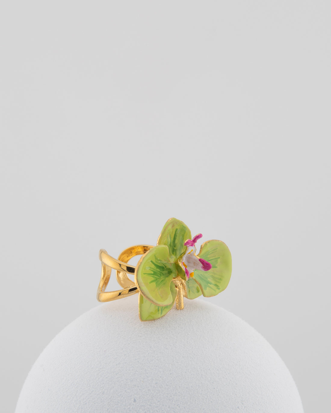 Handcrafted in Tuscany, the Marri Cortona Orchidea Ring in 18k gold bronze captures the orchid’s grace — unique, hand-enameled, and timelessly elegant.