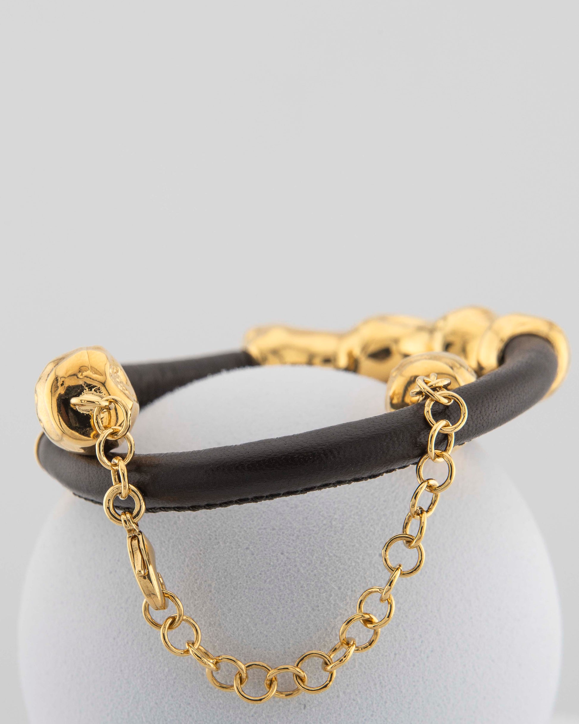 The Bamboo Bracelet by Marri Cortona, handmade in Tuscany, celebrates strength, grace, and resilience through timeless Italian craftsmanship.