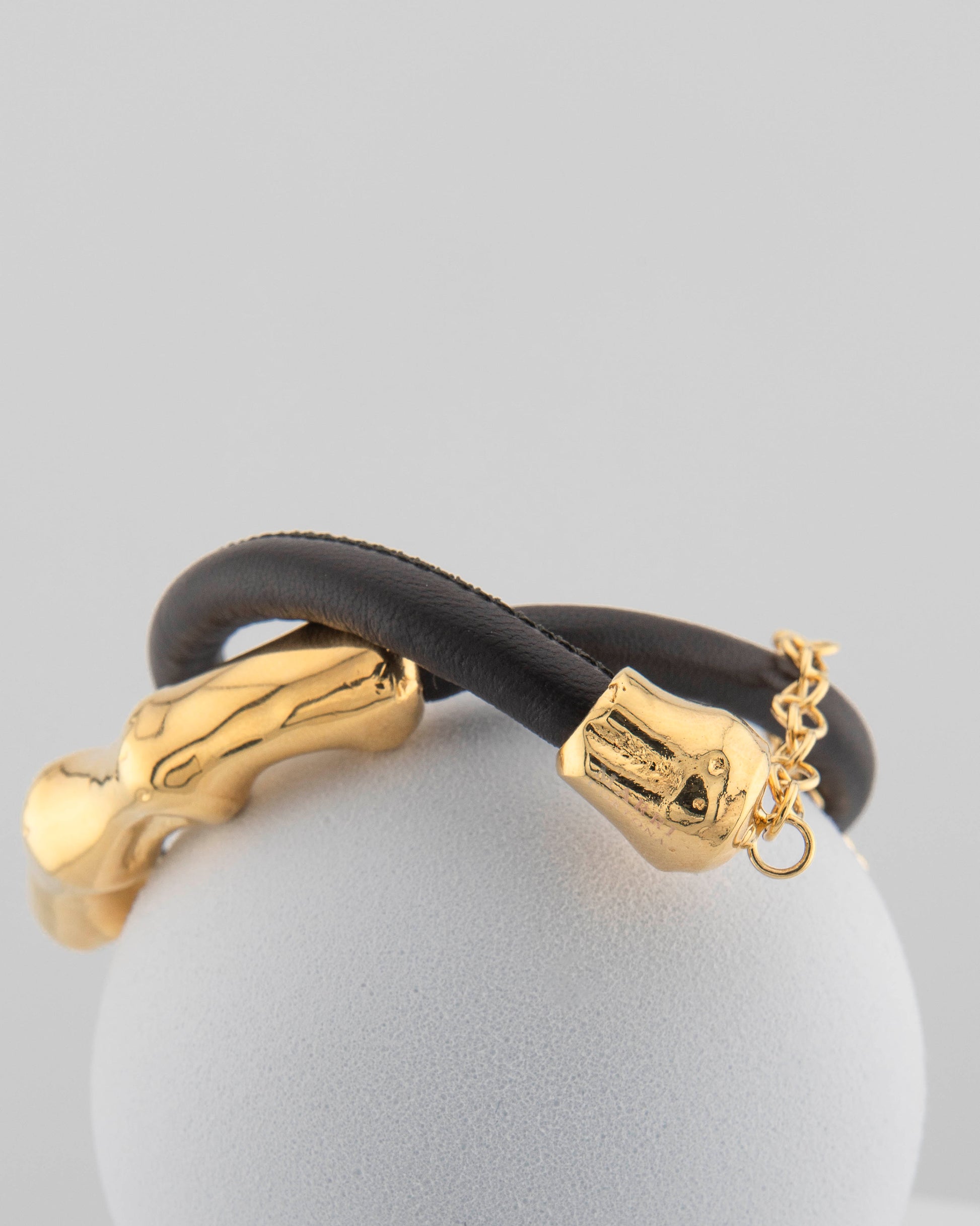 The Bamboo Bracelet by Marri Cortona, handmade in Tuscany, celebrates strength, grace, and resilience through timeless Italian craftsmanship.