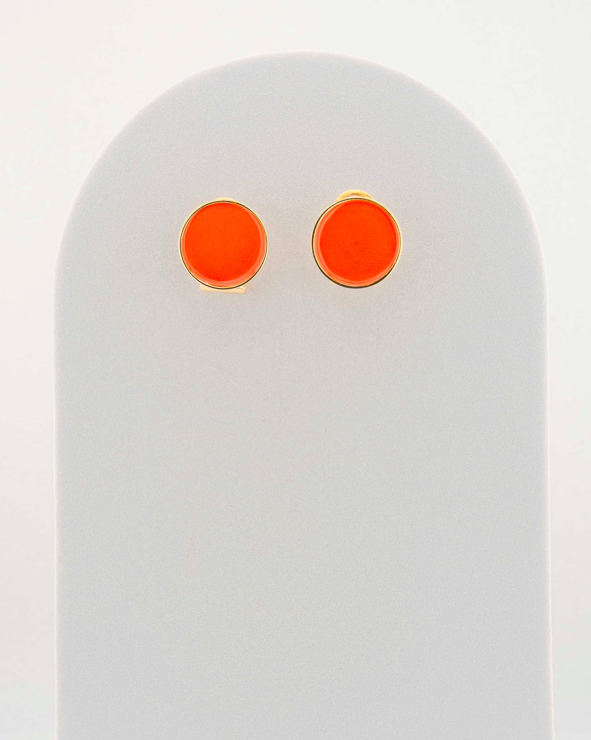 Handcrafted in Tuscany, the MarriCortona Smalto Earrings in 18k gold bronze with hand-painted enamel reflect Italian artistry, color, and timeless elegance.