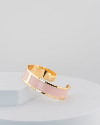 Handcrafted in Tuscany, the MarriCortona Smalto Bracelets in 18k gold and hand-painted enamel shine with color, elegance, and authentic Italian artistry.
