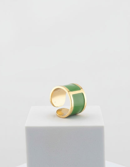 Handcrafted in Tuscany, the MarriCortona Smalto Rings combine 18k gold and hand-painted enamel — vibrant, refined, and authentically Made in Italy.