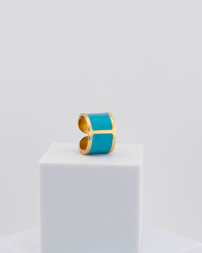 Handcrafted in Tuscany, the MarriCortona Smalto Rings combine 18k gold and hand-painted enamel — vibrant, refined, and authentically Made in Italy.