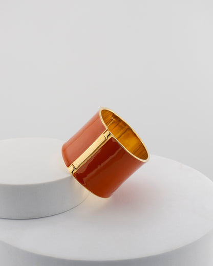 Handcrafted in Tuscany, the MarriCortona Scatto Bracelet in 18k gold bronze with hand-painted enamel blends timeless Italian craftsmanship and modern design.