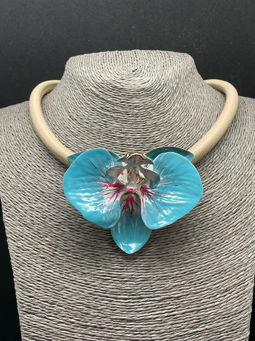 Orchid necklace