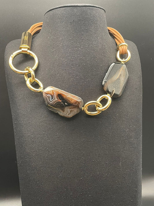 Amarcord necklace with choker in tan nappa leather with striped Black Tiger Agate
