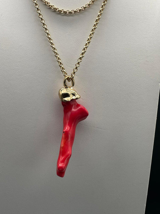 Medusa pendant necklace with coral 8 