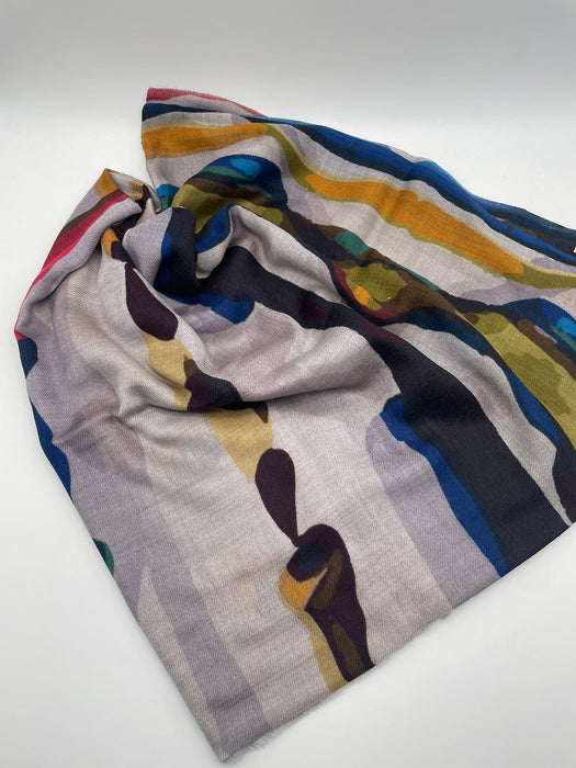 Pashmina in 100% cashmere. Dimensions cm 95x200