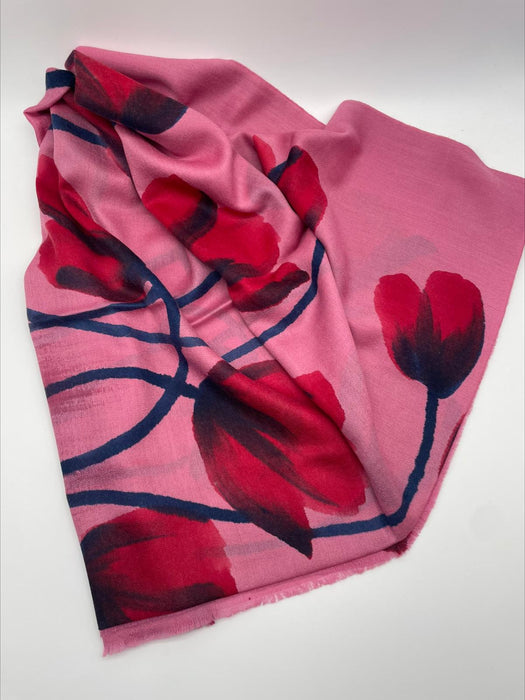 Pashmina in 100% cashmere. Dimensions cm 95x200