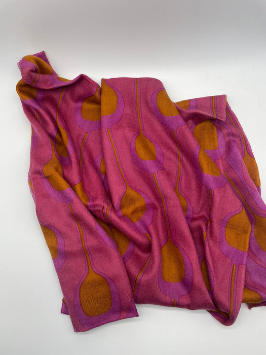 Pashmina in 100% cashmere. Dimensions cm 68x200