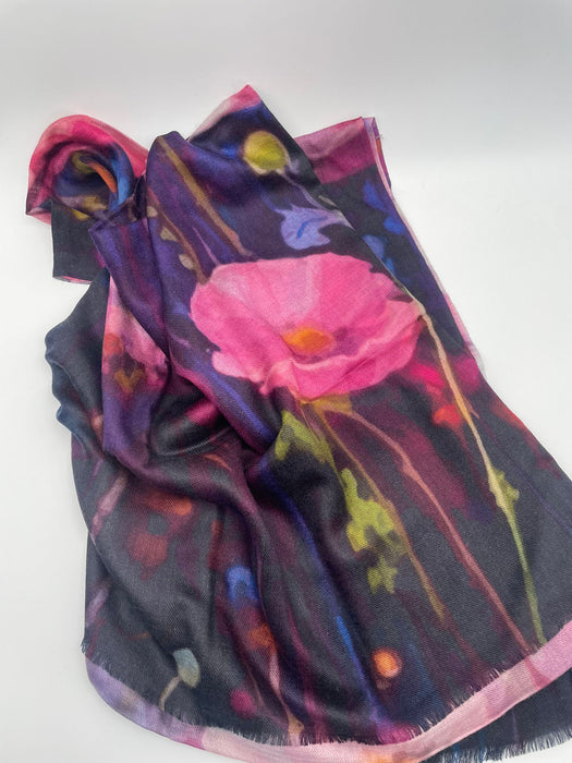 Pashmina in 100% cashmere. Dimensions cm 68x200