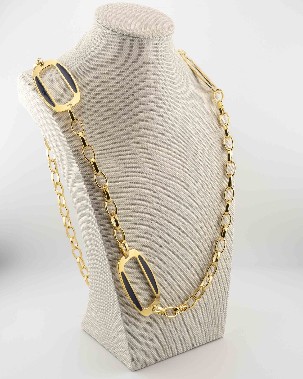 Handcrafted in Tuscany, the MarriCortona Smalto Ellipse Necklace in 18k gold and hand-painted enamel embodies Italian elegance, light, and timeless design.