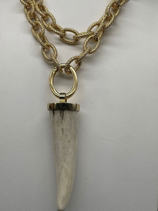 n.9 Horn 9 cm with chain