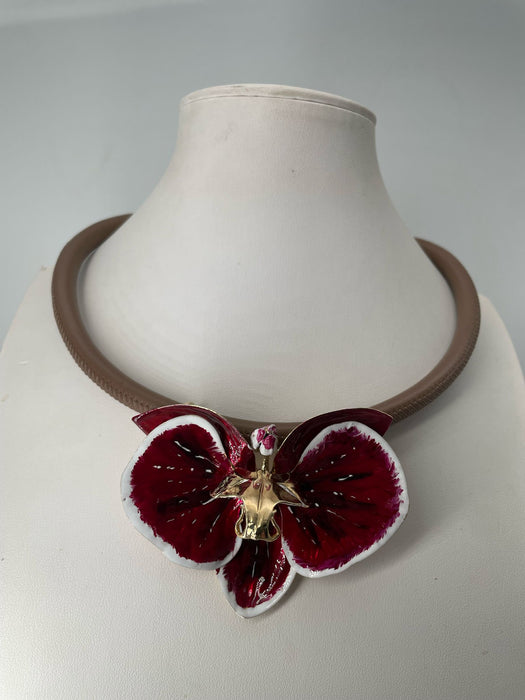 Collana Orchidea larghezza 7.5 cm