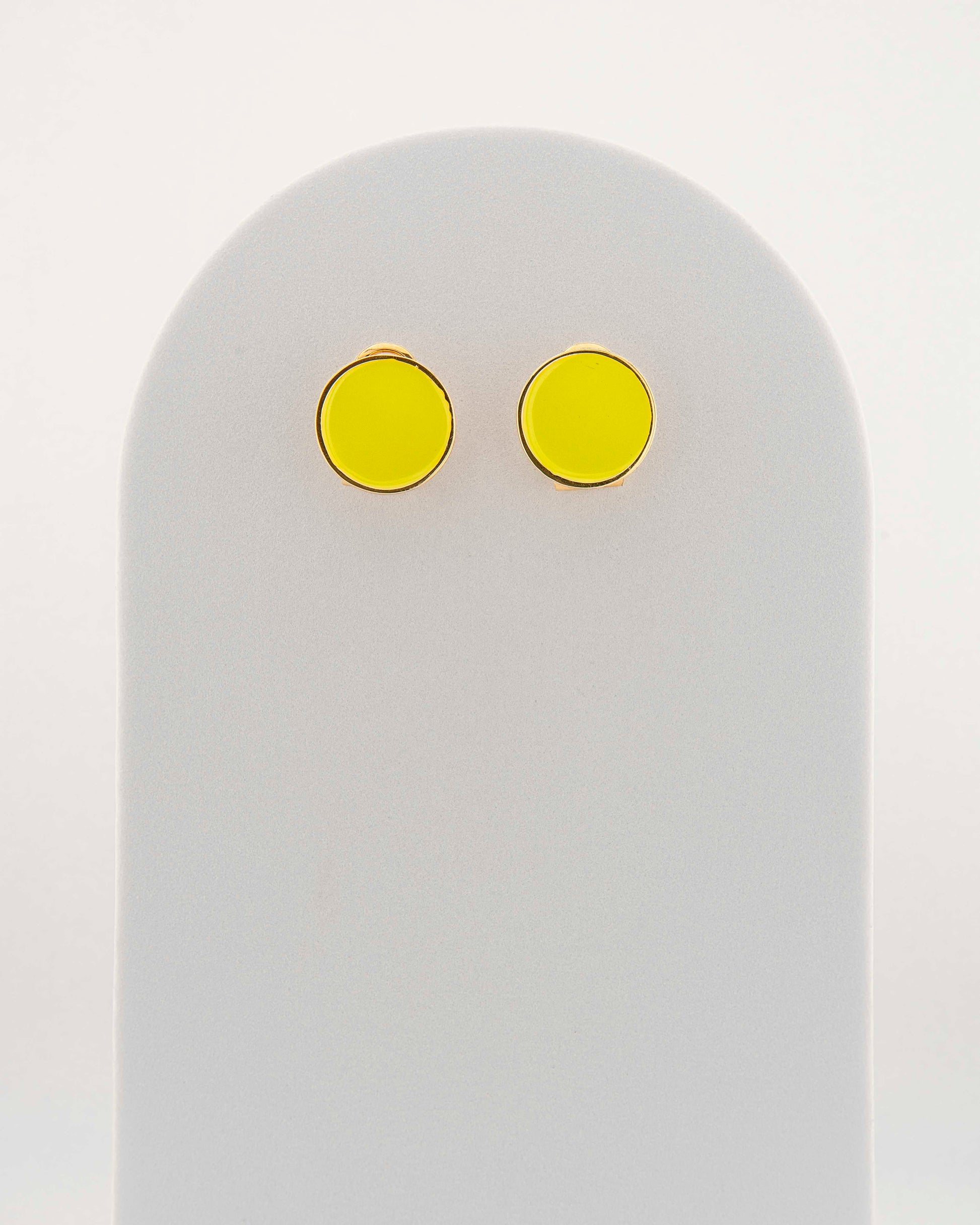 Handcrafted in Tuscany, the MarriCortona Smalto Earrings in 18k gold bronze with hand-painted enamel reflect Italian artistry, color, and timeless elegance.