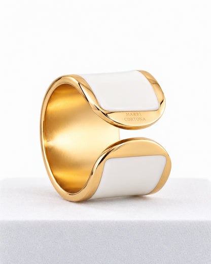 Anillo esmalte 'Leche'
