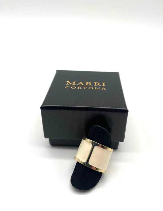 'MIlk' enamel ring