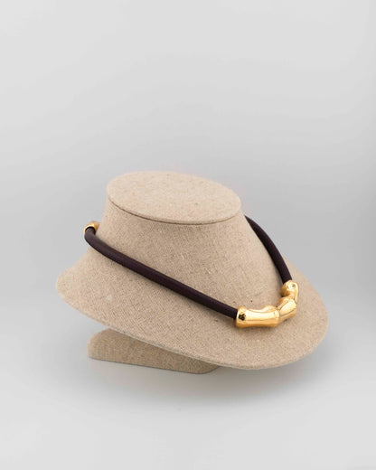 Handcrafted in Tuscany, the Bamboo Necklace by Marri Cortona symbolizes strength, grace, and renewal — timeless elegance made in Italy.