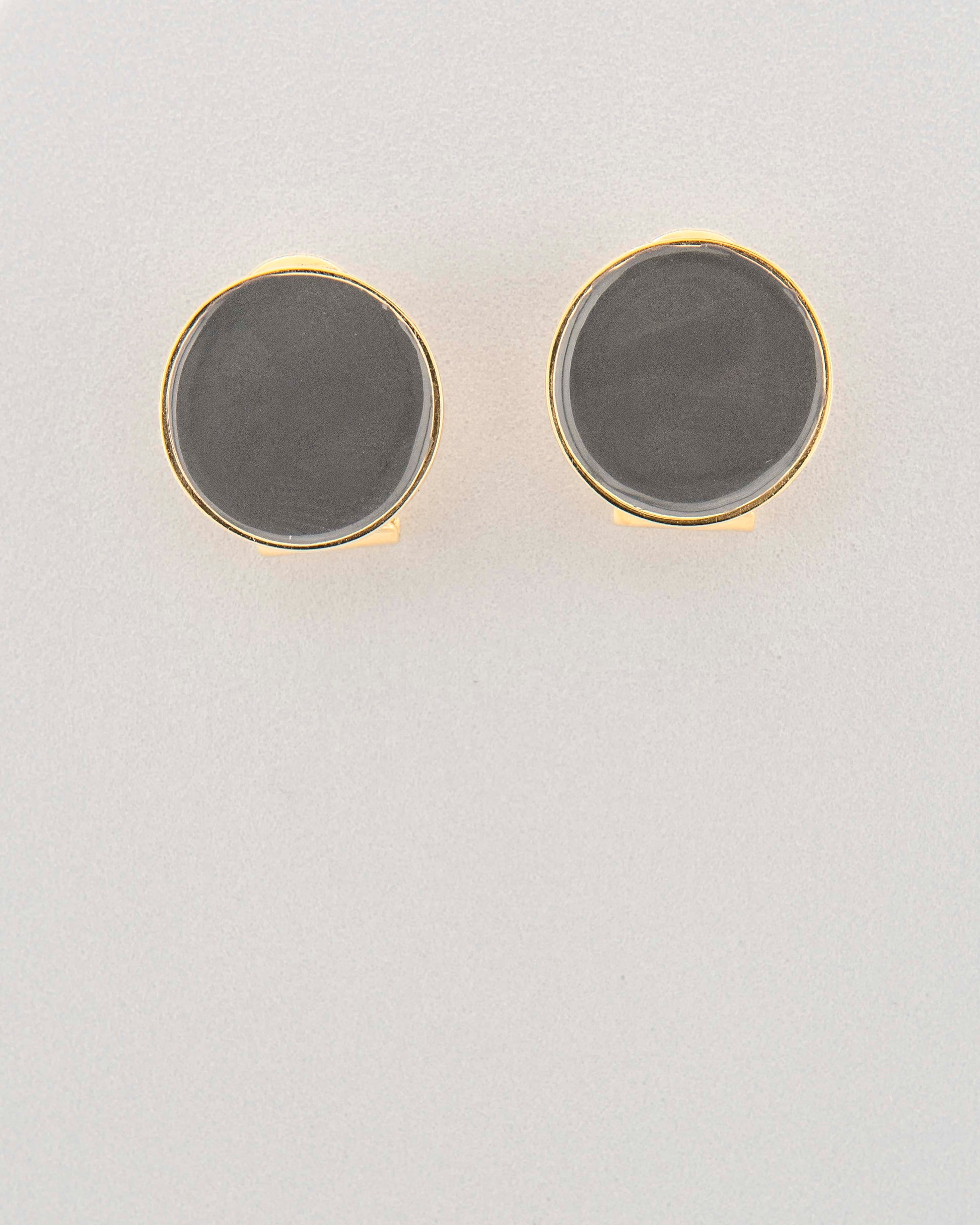 Handcrafted in Tuscany, the MarriCortona Smalto Earrings in 18k gold bronze with hand-painted enamel reflect Italian artistry, color, and timeless elegance.