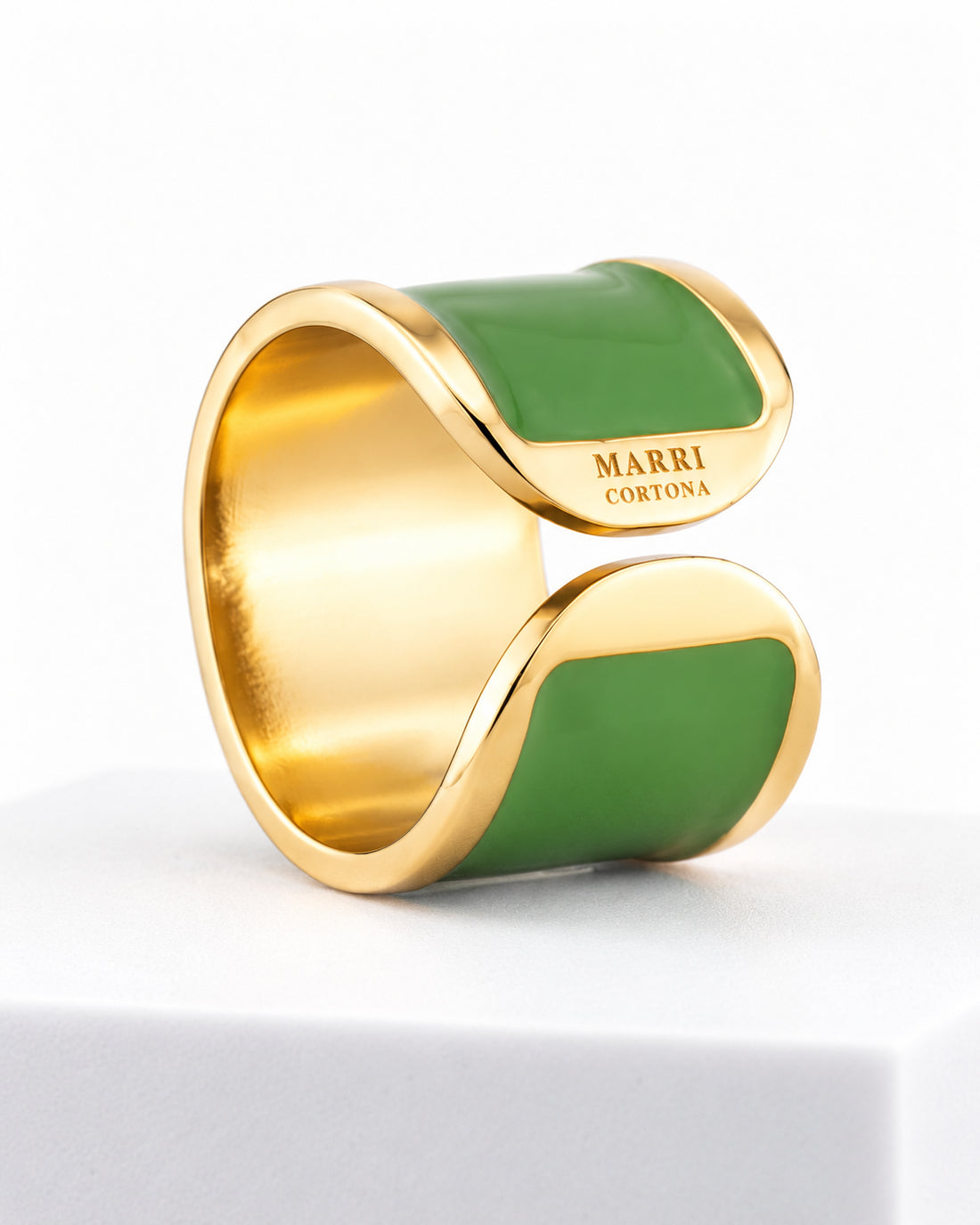 "Pistachio" enamel ring