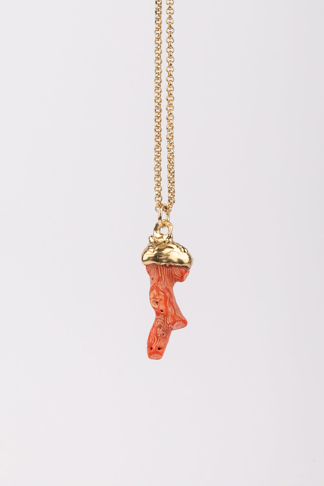 Collar colgante Medusa con Coral talla S