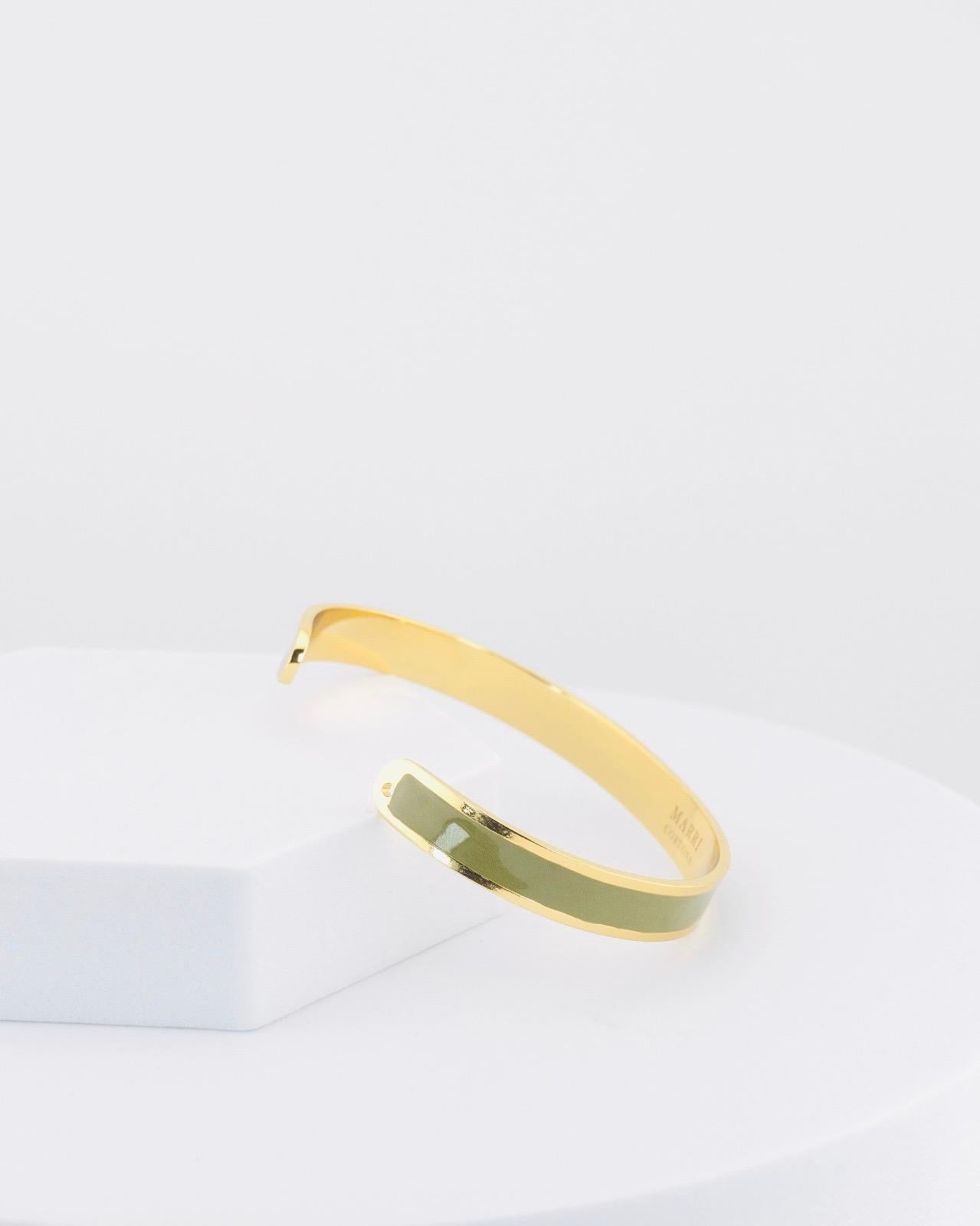 Handcrafted in Tuscany, the MarriCortona Smalto Bracelets in 18k gold and hand-painted enamel embody Italian artistry, color, and timeless elegance.