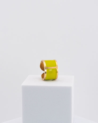 Handcrafted in Tuscany, the MarriCortona Smalto Rings combine 18k gold and hand-painted enamel — vibrant, refined, and authentically Made in Italy.