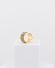 Handcrafted in Tuscany, the MarriCortona Smalto Rings combine 18k gold and hand-painted enamel — vibrant, refined, and authentically Made in Italy.