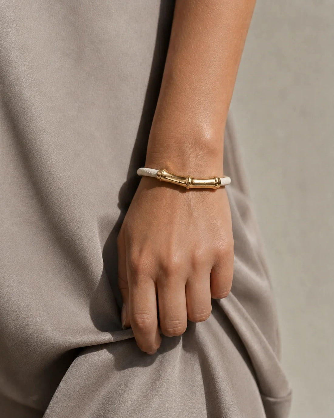 Bracciale Bamboo  in pelle  color Latte
