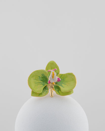 Handcrafted in Tuscany, the Marri Cortona Orchidea Ring in 18k gold bronze captures the orchid’s grace — unique, hand-enameled, and timelessly elegant.