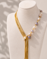 Collana  'Asimmetria' con perle grigie