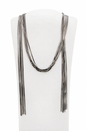 Collana Voila' con 6 Fili in Oro Nero