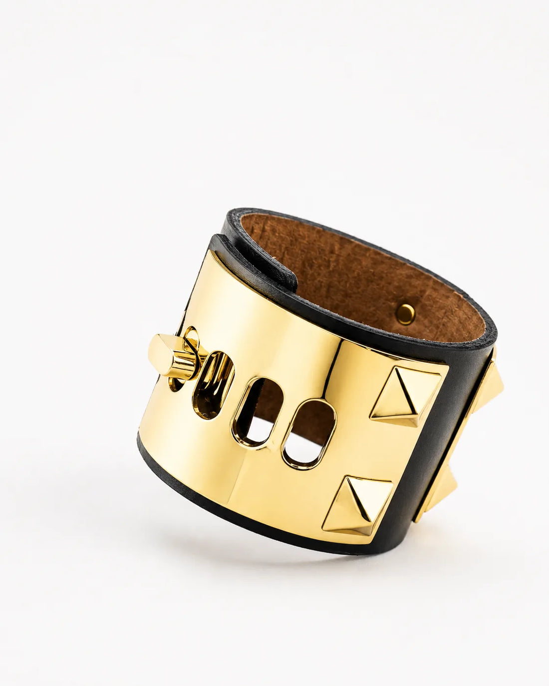 The Rock' Bracciale in Pelle color Nero con Piramidi