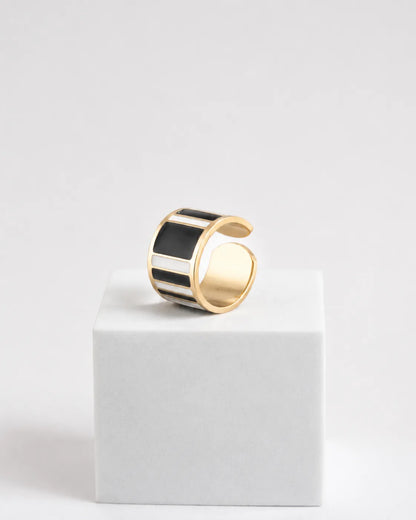 Anillo Black & White 1,5 cm de alto n.21