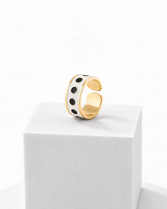 Anillo Black & White 1 cm de alto n.º 13