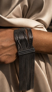 Bracciale 'Voila’'bagno oro nero  . Vestibilita'  polso fino a 17 cm  S